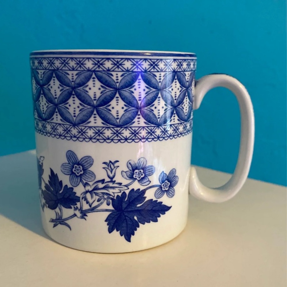 spode blue room collection ‘geranium’ mug